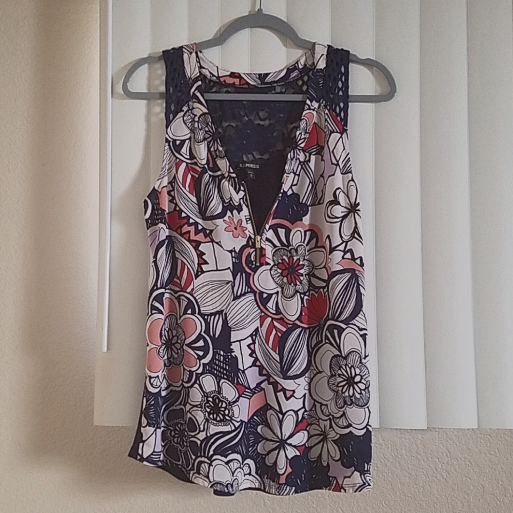 Express NWT Floral Art Deco Chiffon Blouse Tank